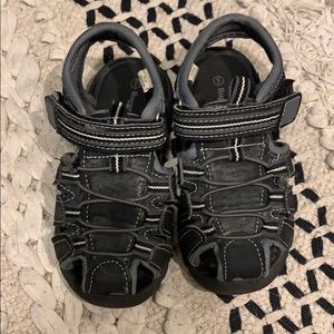 🌵2/$10 Toddler 9c sandals